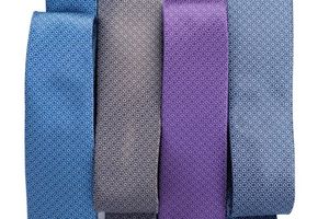 Классические галстуки в мелкий геометрический узор
